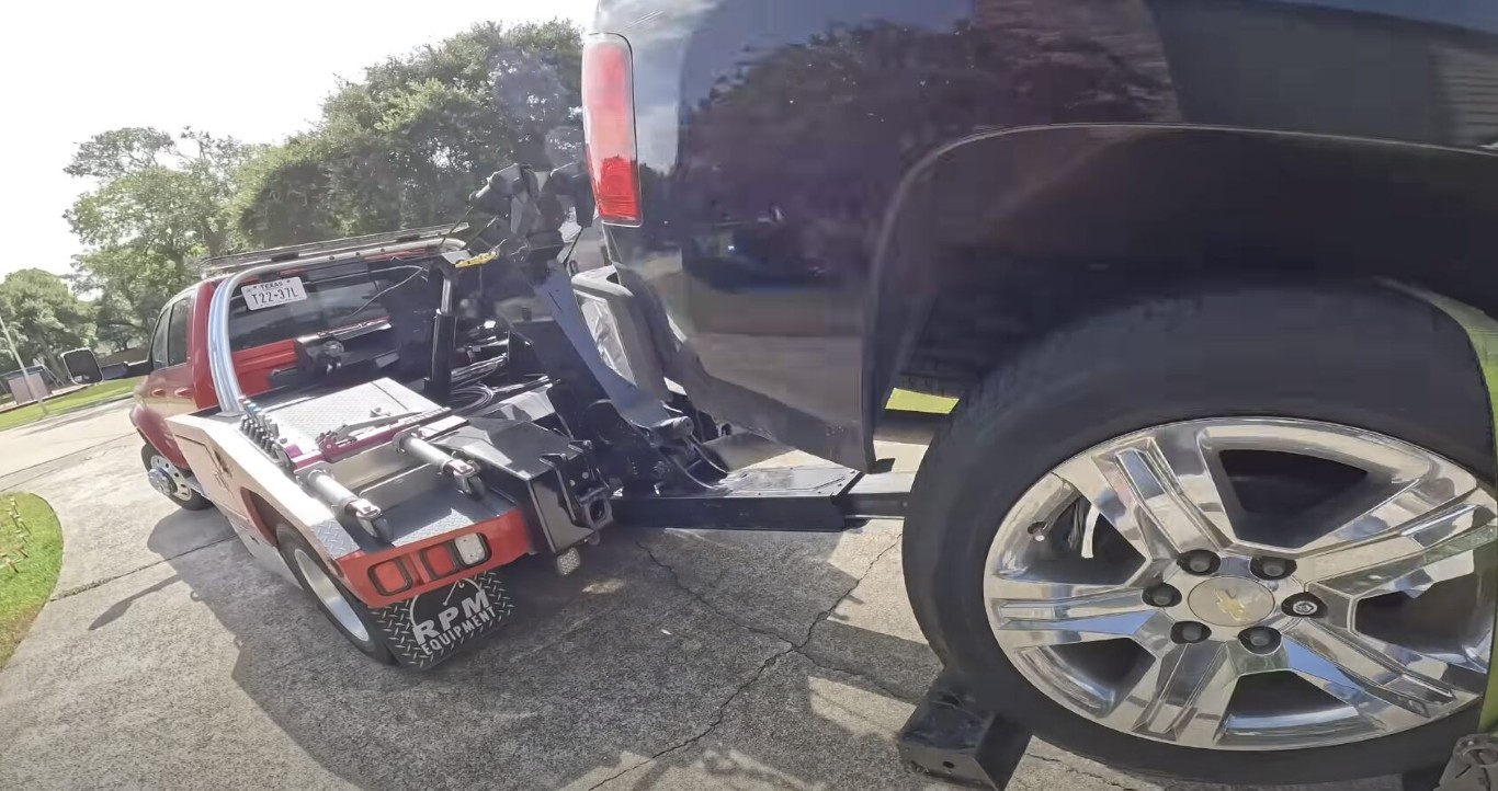 Motorcycle Towing service in Brentwood, NY